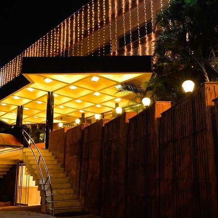 Hotel Heritage Embassy Raipur  Екстер'єр фото