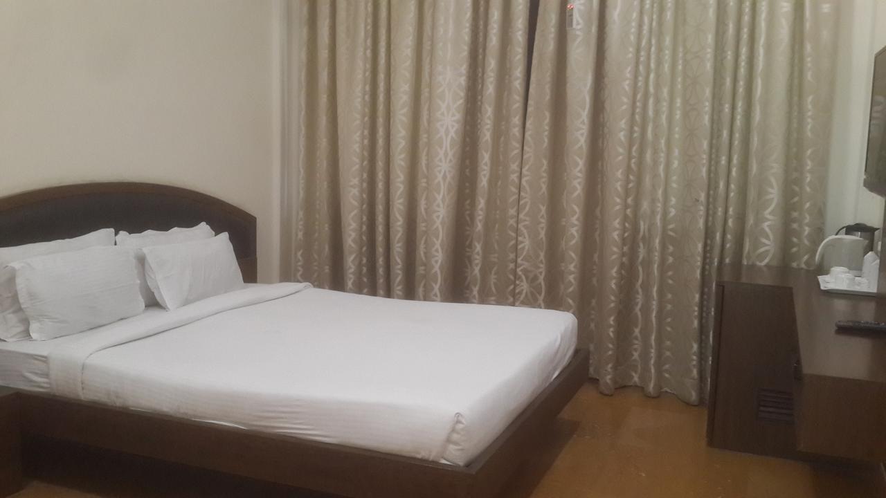 Hotel Heritage Embassy Raipur  Екстер'єр фото